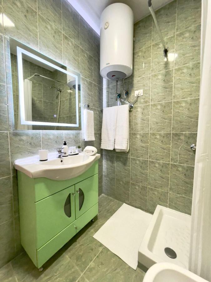Maris Apartment Tiranë Luaran gambar